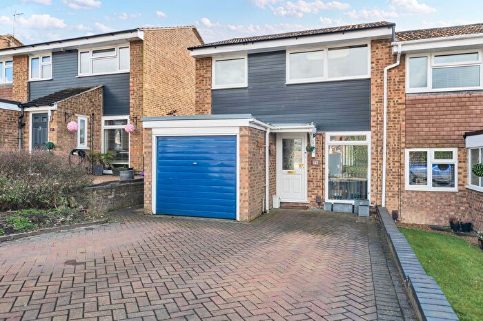 3 Bedroom End Terrace House For Sale In Shelley Close, Royston, SG8