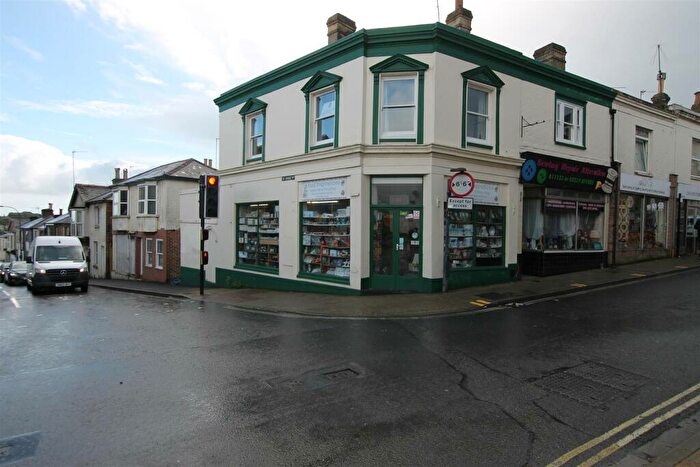 3 Bedroom Apartment To Rent In High Street, Ryde, PO33
