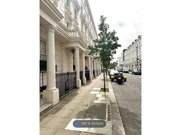 2 Bedroom Flat To Rent In Gloucester Street, London, SW1V