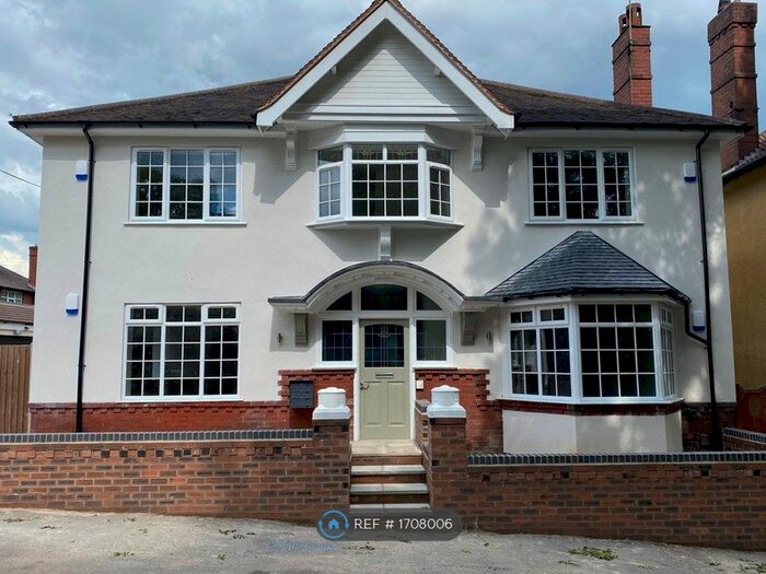 1 Bedroom Flat To Rent In Porthill, Newcastle U Lyme, ST5