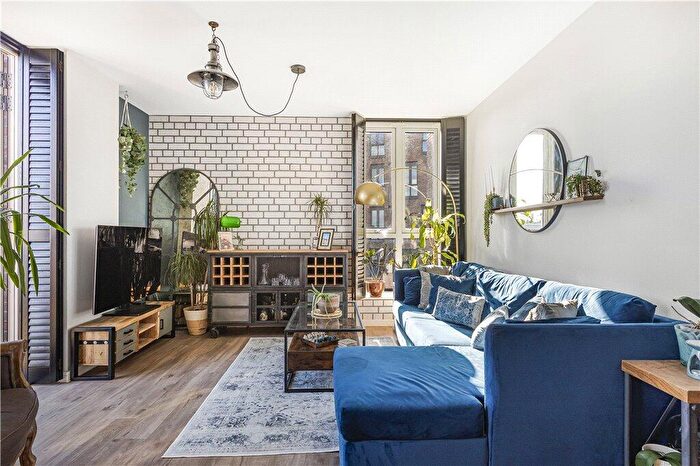 1 Bedroom Apartment For Sale In Gresham Place, London, E3