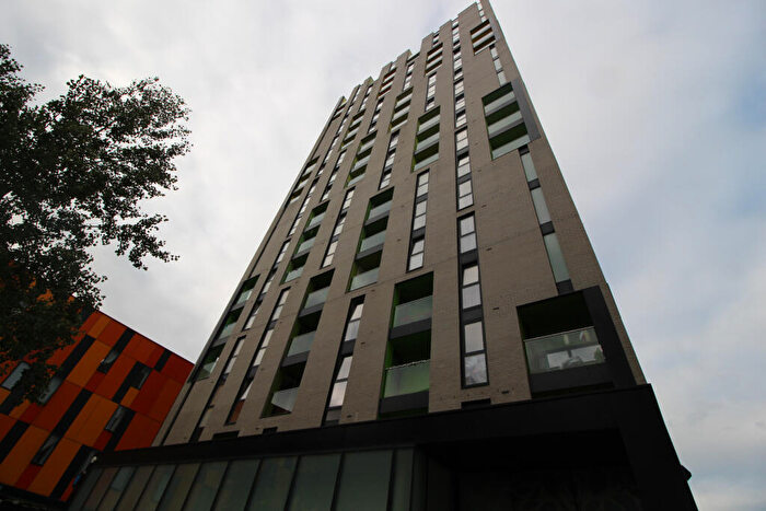 1 Bedroom Flat To Rent In Lemonade Building, Arboretum Place, Barking, Essex, IG11