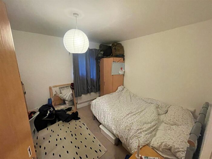 2 Bedroom Flat To Rent In Bournbrook Court, Bristol Road, Edgbaston, Birmingham, B5
