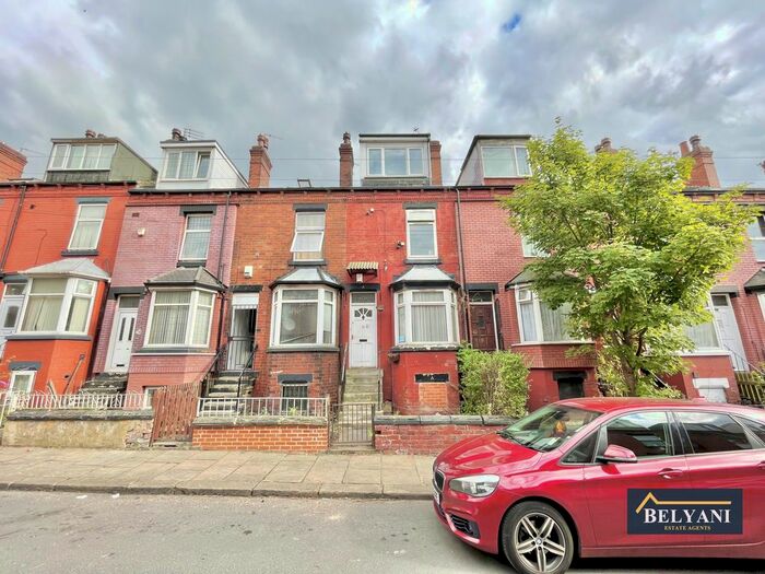 4 Bedroom Terraced House To Rent In Nowell Mount, Leeds, LS9