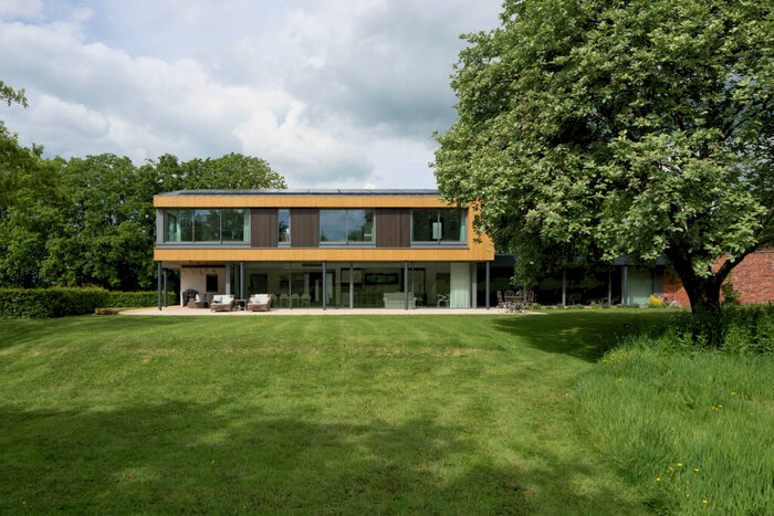 5 Bedroom Detached House For Sale In The Common, East Stour, Dorset, SP8