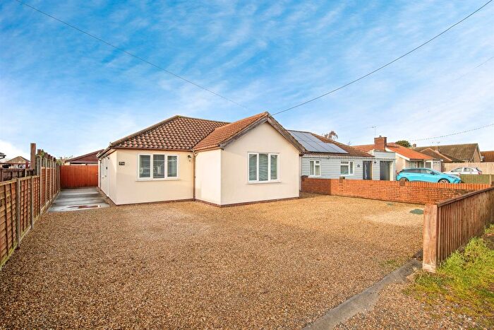 5 Bedroom Semi Detached Bungalow For Sale In Bell Lane, Kesgrave, Ipswich, IP5