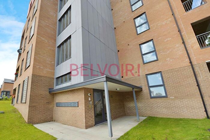 2 Bedroom Flat To Rent In Mansfield Park Street, Southampton, SO18