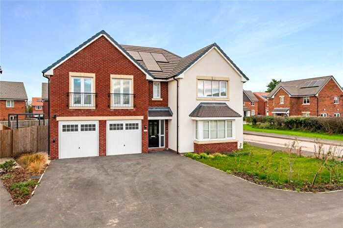 5 Bedroom Detached House To Rent In Cardwell Crescent, Broughton, Preston, Lancashire, PR3
