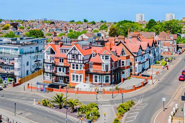 3 Bedroom Apartment For Sale In The Beecroft Apartments, Southend Conservation Area, SS0
