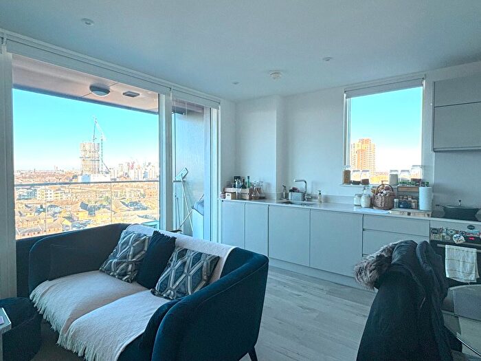 2 Bedroom Flat To Rent In Corsican Square, London, E3