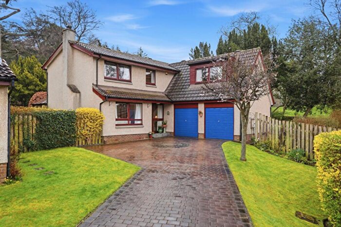 4 Bedroom Detached House For Sale In Rockville Grove, Linlithgow, EH49