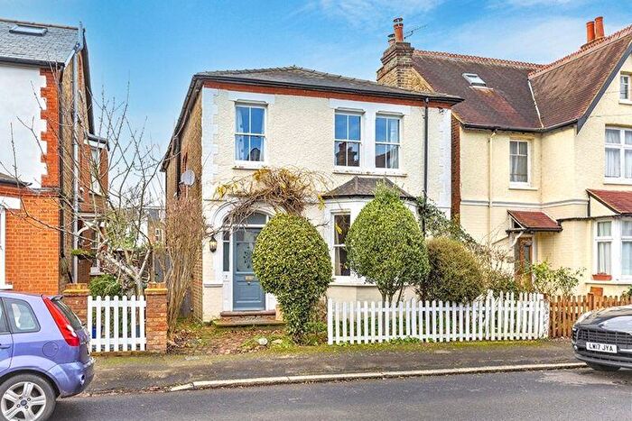 4 Bedroom Detached House To Rent In Weston Park, Thames Ditton, KT7