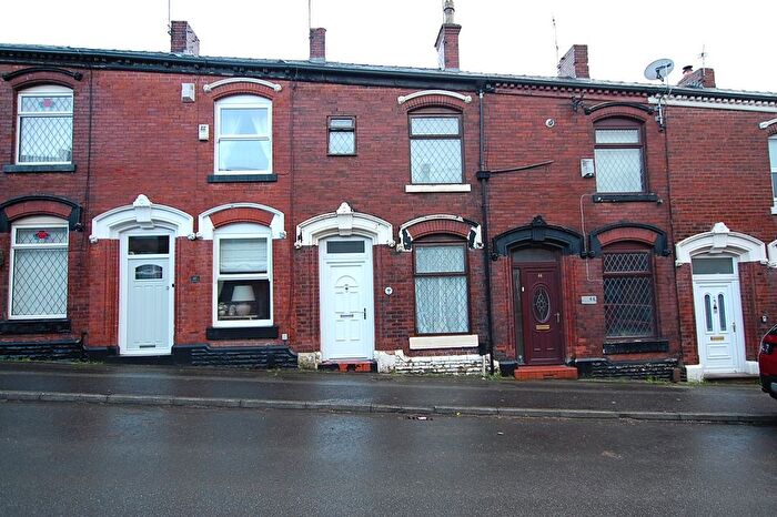 2 Bedroom Terraced House For Sale In Arundel Street, Ashton-Under-Lyne, Greater Manchester, OL6