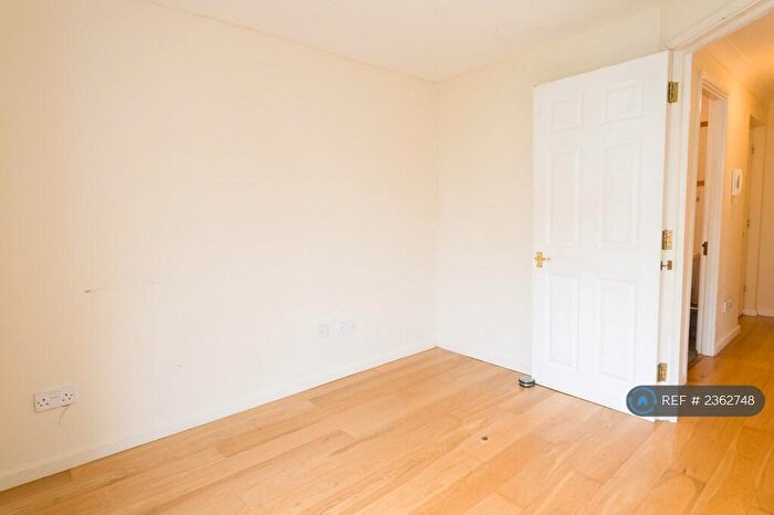 1 Bedroom Flat To Rent In Britannia Court, Brighton Marina Village, Brighton, BN2