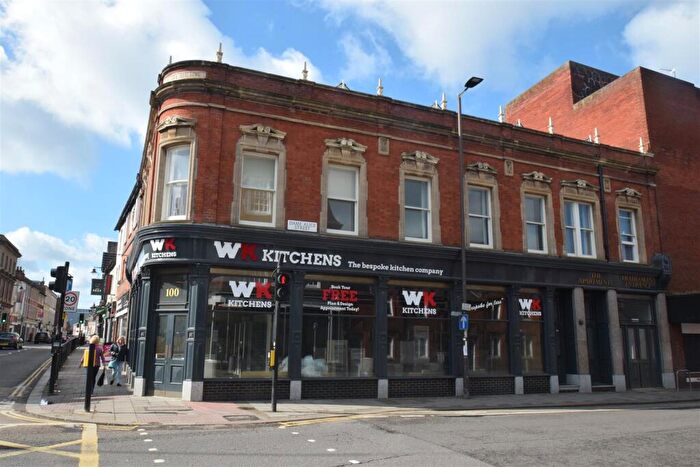 Studio To Rent In Dame Alice Street Bedford, MK40