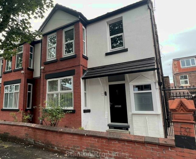 8 Bedroom Semi-Detached House To Rent In &# Pppw, Linden Grove, Fallowfield, M14