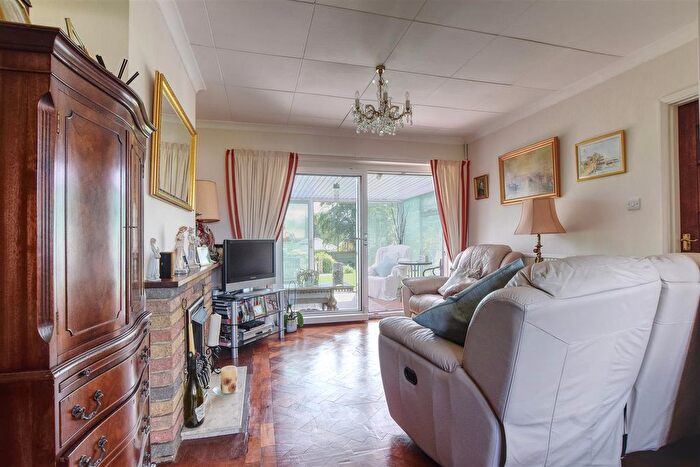 2 Bedroom Detached Bungalow For Sale In Seabourne Road, Bexhill-On-Sea, TN40