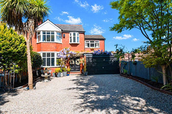 4 Bedroom Semi Detached House For Sale In Beechwood Avenue, Flixton, M41