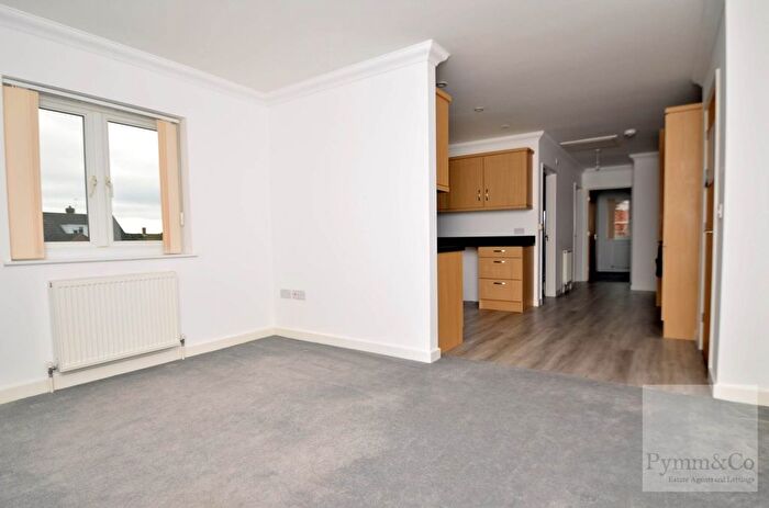 2 Bedroom Flat To Rent In Royal Oak Court, Norwich, NR6