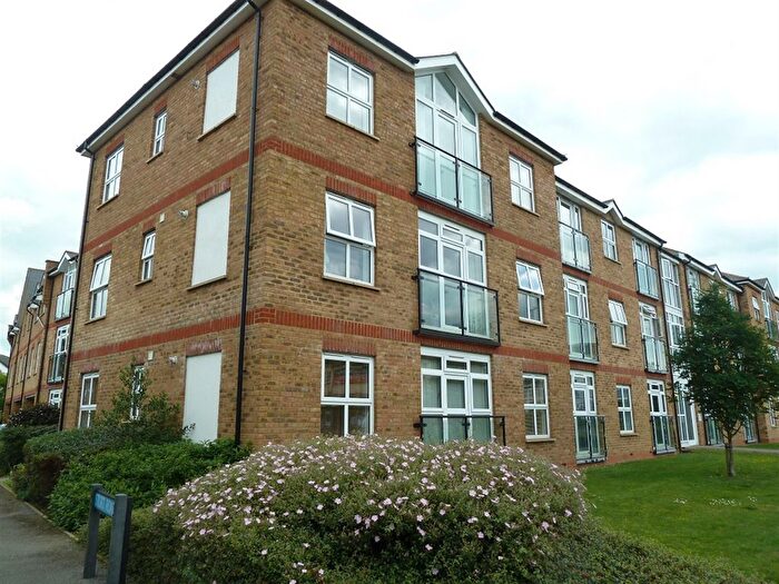 2 Bedroom Flat To Rent In St Augustines Court, Stort Road, Bishops Stortford, Herts, CM23