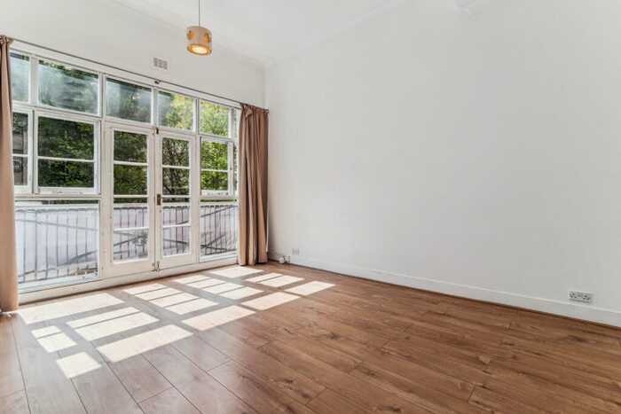 1 Bedroom Flat To Rent In College Heights, - St. John Street, EC1V