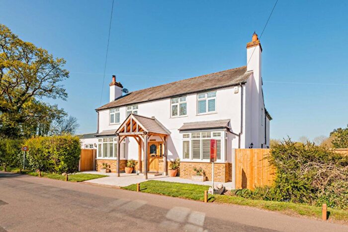5 Bedroom Detached House For Sale In Crouch Lane, Winkfield, Windsor, Berkshire, SL4