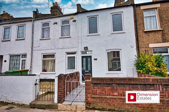 2 Bedroom Terraced House To Rent In Wellington Road, London, E6