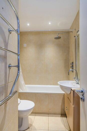 1 Bedroom Flat To Rent In Sloane Avenue, Chelsea, London, SW3