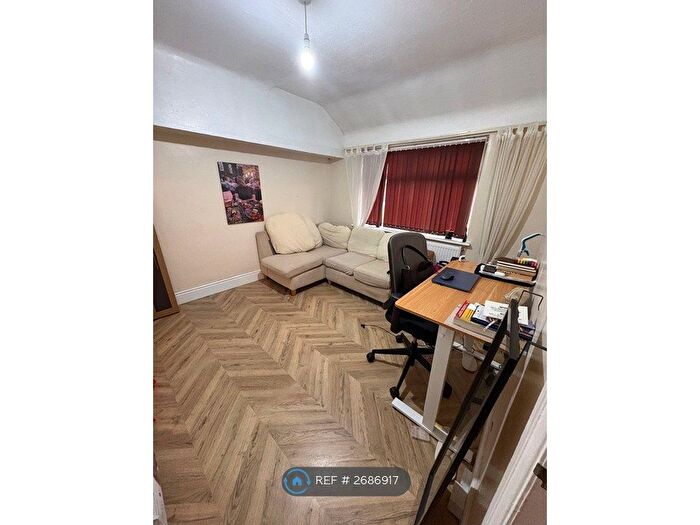 1 Bedroom Flat To Rent In Kensington Road, Manchester, M21