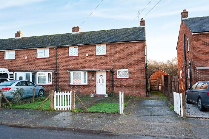 3 Bedroom Semi Detached House For Sale In Blackthorn Avenue, West Drayton, UB7