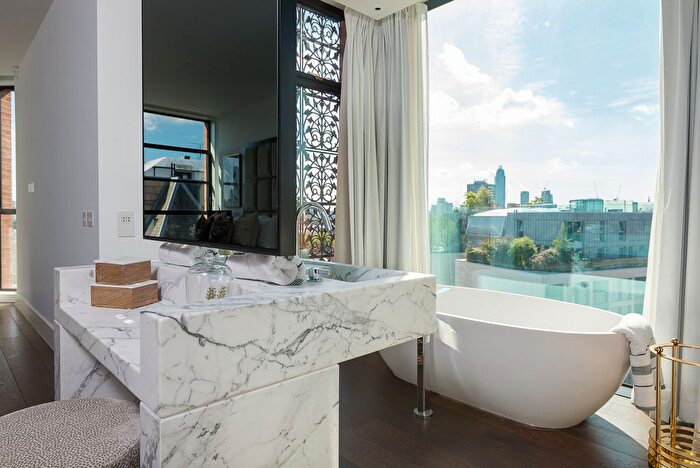 3 Bedroom Flat For Sale In Artillery Row, London, SW1P