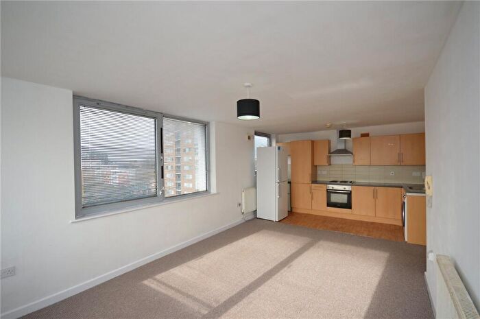 2 Bedroom Apartment To Rent In Lace Street, Liverpool, Merseyside, L3