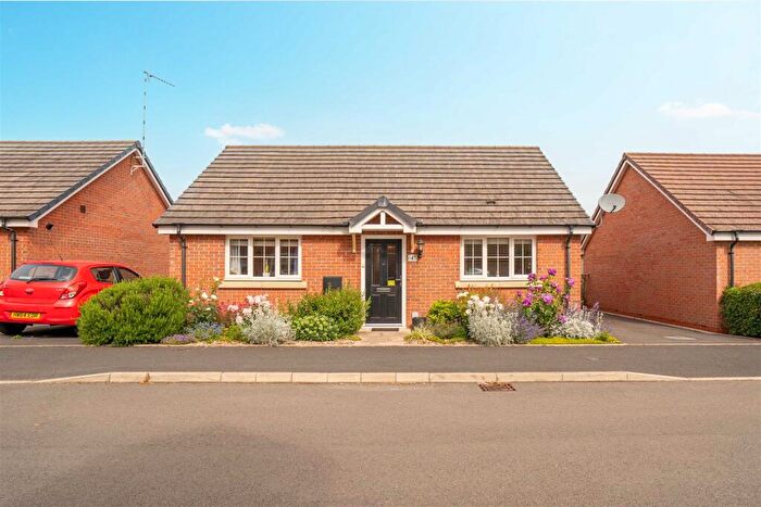 2 Bedroom Detached Bungalow For Sale In Cozens Street, Wellesbourne, CV35
