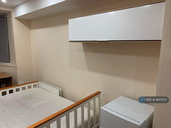 Studio To Rent In Bridge Street, Buckingham, MK18