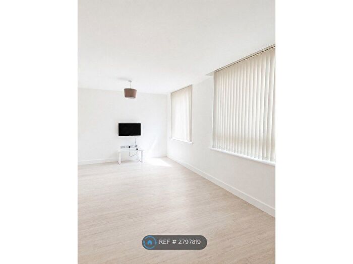 Studio To Rent In Provincial House, Bolton, BL1