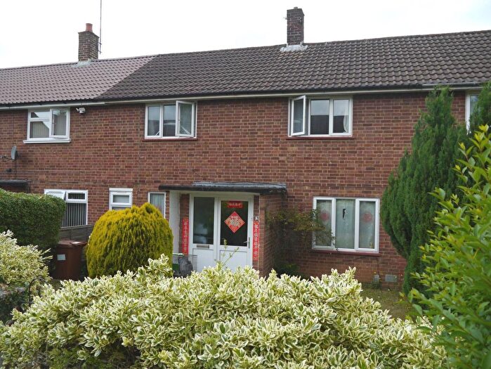 3 Bedroom Terraced House To Rent In High Dells, Hatfield, AL10