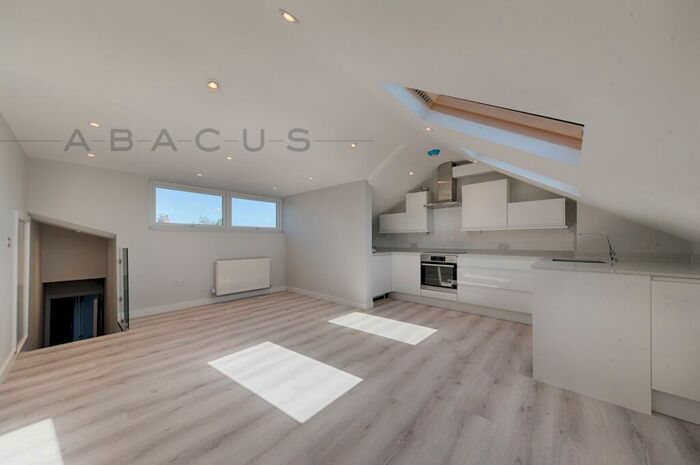 2 Bedroom Flat To Rent In Victoria Road, Queens Park, NW6