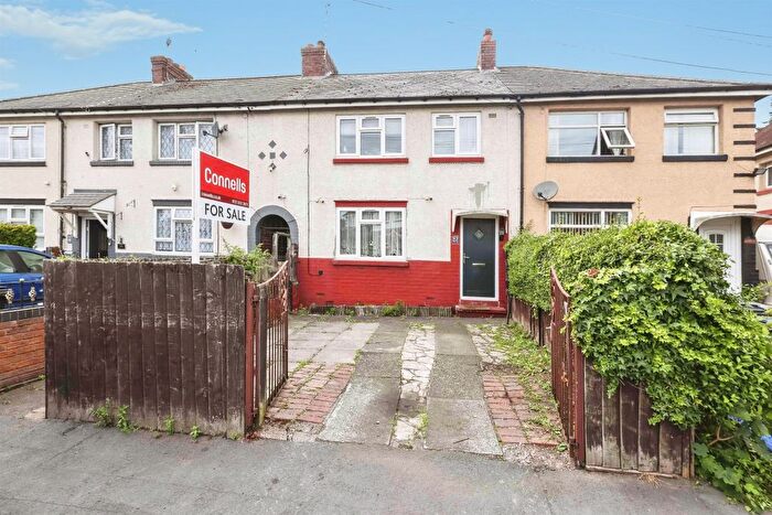 3 Bedroom Terraced House For Sale In Giles Road, Oldbury, B68