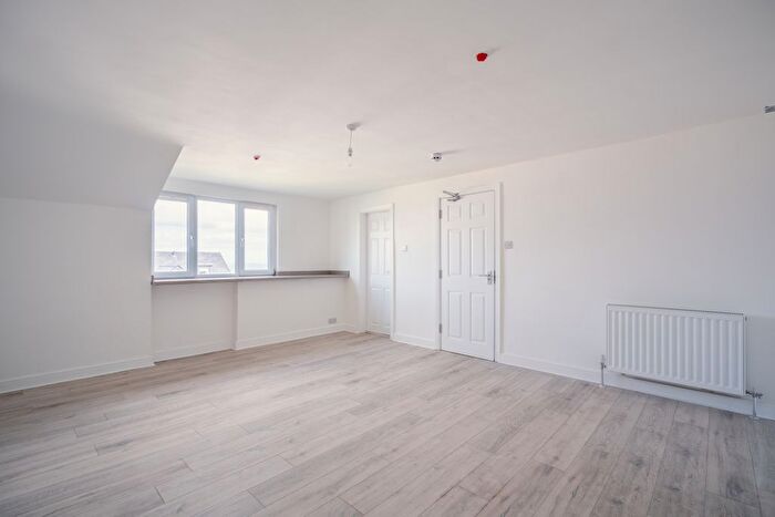 1 Bedroom Flat To Rent In Conway Road, Penmaenmawr, LL34