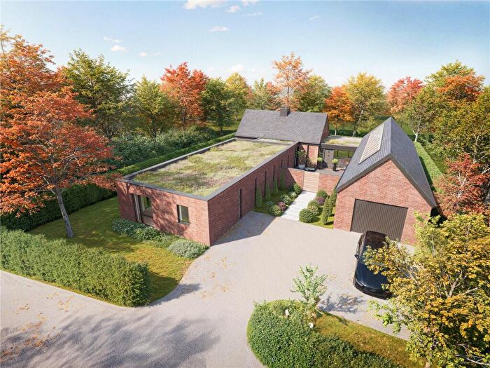 4 Bedroom Bungalow For Sale In Swindon Lane, Cheltenham, Gloucestershire, GL50