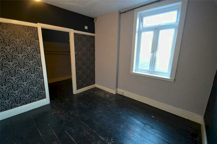 2 Bedroom Flat To Rent In Little Lane, Worcester Road, Bromsgrove, Worcestershire, B61