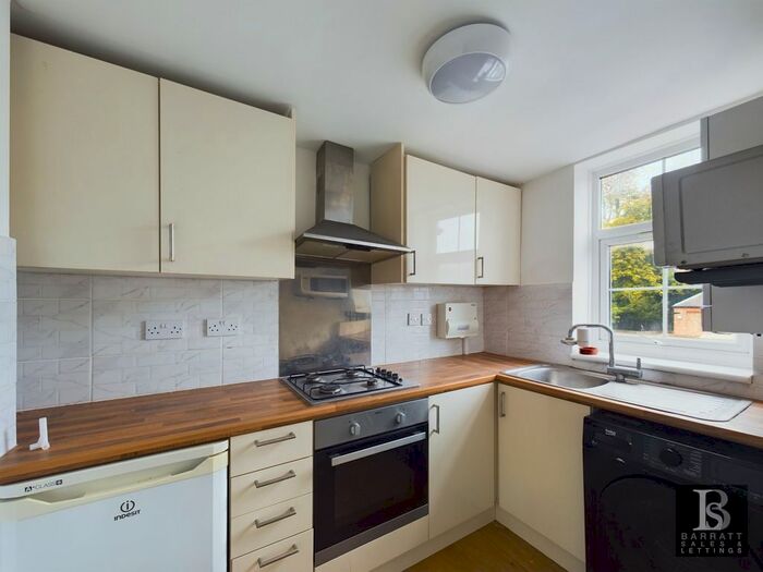 1 Bedroom Flat To Rent In Flat, - Church Street, Windsor, SL4