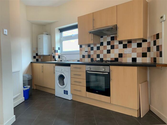 1 Bedroom Apartment To Rent In Woodville Road, Cardiff, CF24