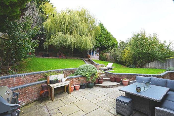 3 Bedroom Property For Sale In Milton Road, Caterham, Surrey, CR3