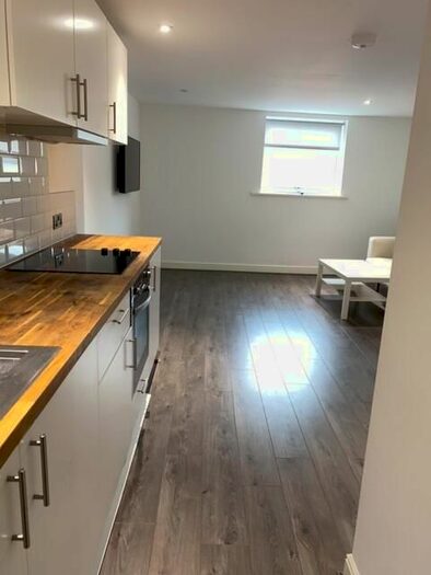Studio To Rent In High Street, Runcorn, WA7