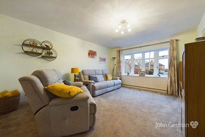 4 Bedroom Detached House For Sale In Tythe Barn, Alton, Stoke-on-Trent, ST10