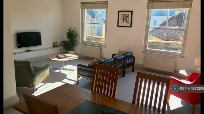 2 Bedroom Flat To Rent In The Shambles, Bradford On Avon, BA15