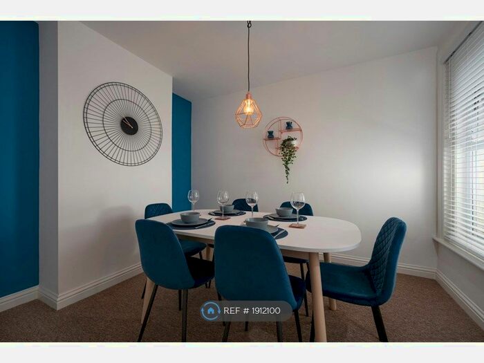 3 Bedroom Terraced House To Rent In Eastfield Road, Southsea, PO4