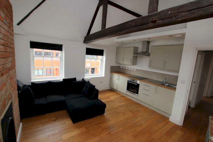 2 Bedroom Flat To Rent In Castle Street, Reading, RG1