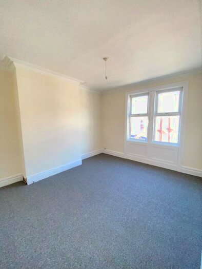 3 Bedroom Flat To Rent In John Williamson Street, South Shields NE33